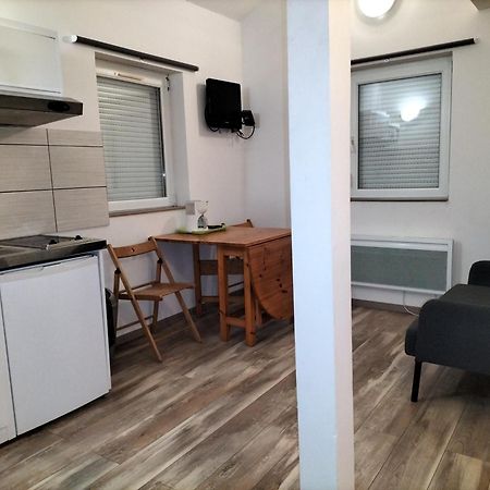 Appart'Hotel Les Acacias Courte Et Longue Duree Bischoffsheim Eksteriør bilde